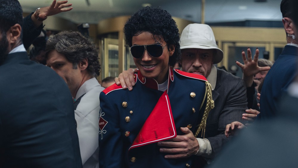 Jaafar Jackson as Michael Jackson and KeiLyn Durrel Jones as Bill Bray in Michael. Photo Credit: Glen Wilson/Lionsgate
